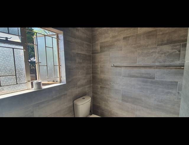 4 BEDROOM HOUSE TO LET IN RENSBURG